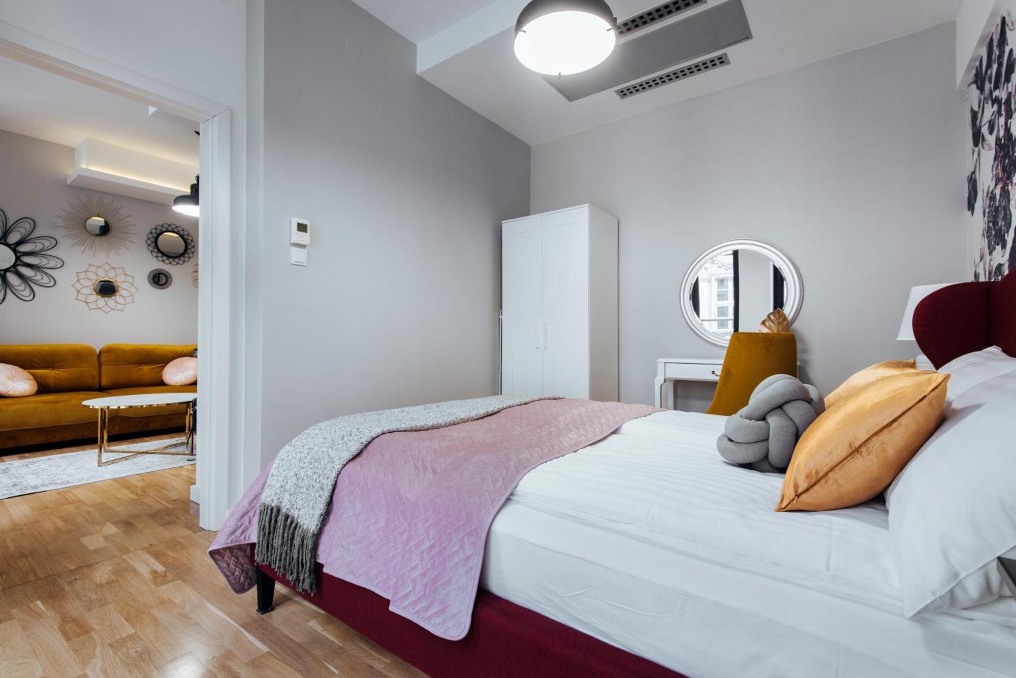 Apartamenty Wielopole Kraków Exteriör bild